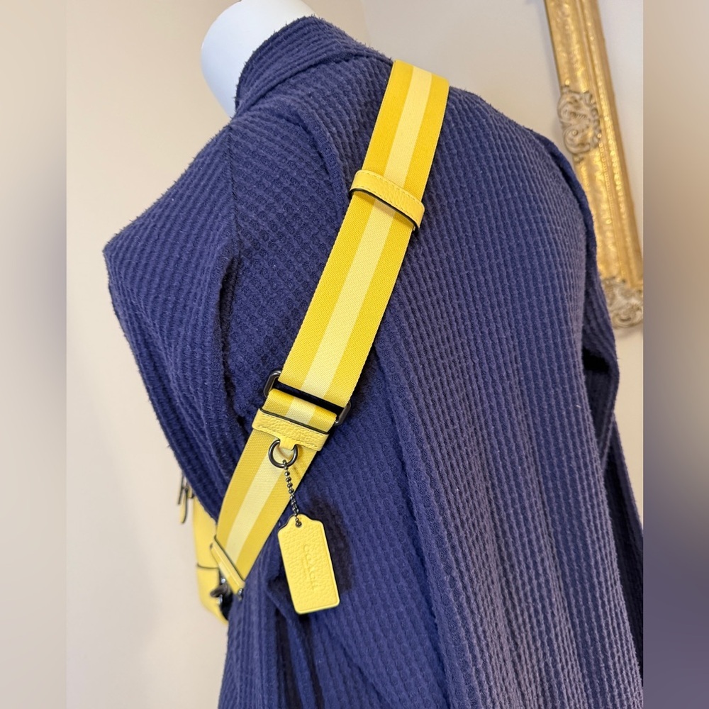 Coach Mens Turner Signature Jacquard Retro Yellow Crossbody Pack C9606 NEW - Picture 12 of 12